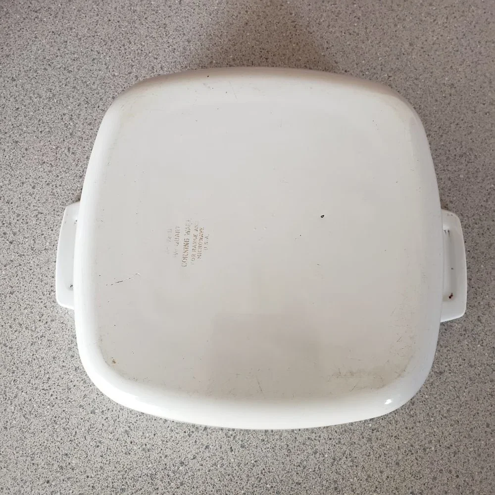 VTG CORNING WARE BLUE CORNFLOWER  SQUARE CASSEROLE DISH